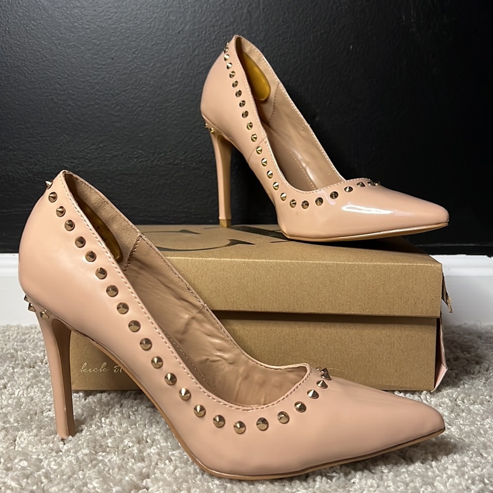 Claudette Heels - Picture 6 of 9